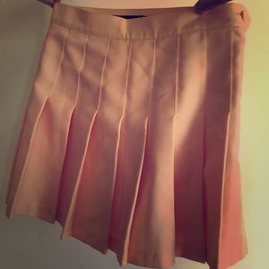 NWT American Apparel Pleated Mini Skirt in Peach